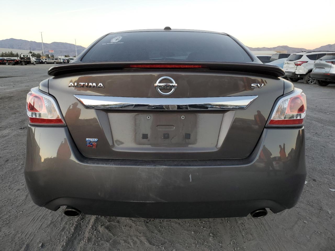 2015 Nissan Altima - Image 6