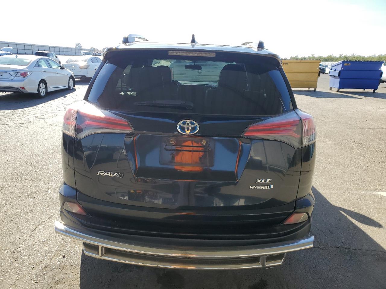 VIN JTMRJREV5GD040607 2016 TOYOTA RAV4 no.6