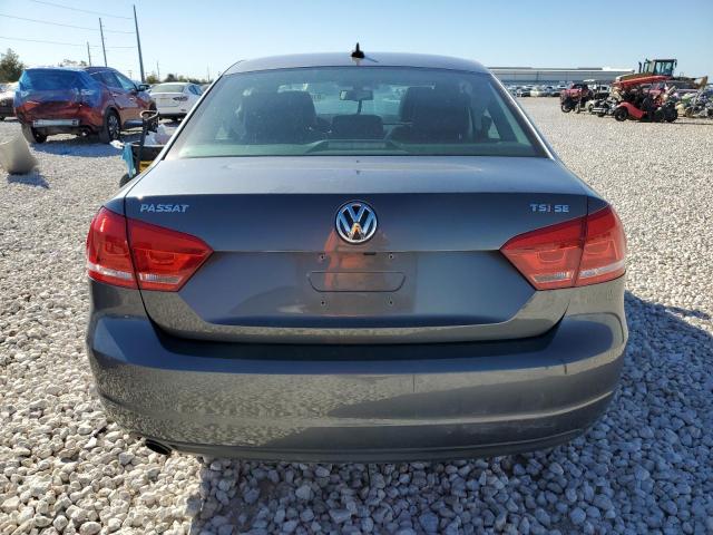 Sedans VOLKSWAGEN PASSAT 2014 Szary