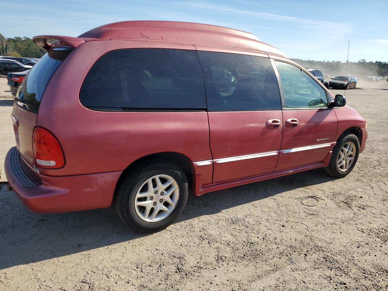 1999 Dodge Caravan - Image 3