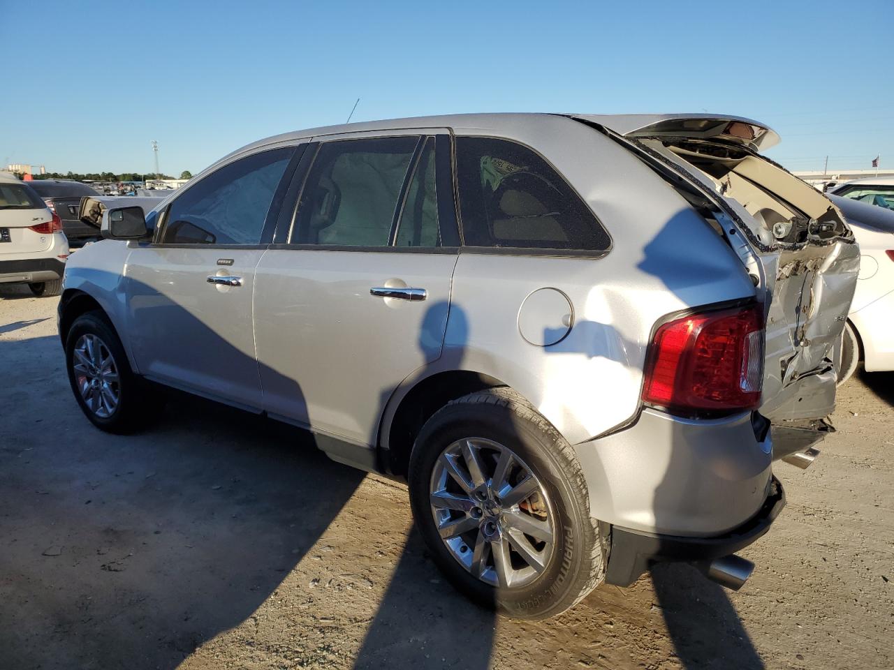 2011 Ford Edge - Image 2