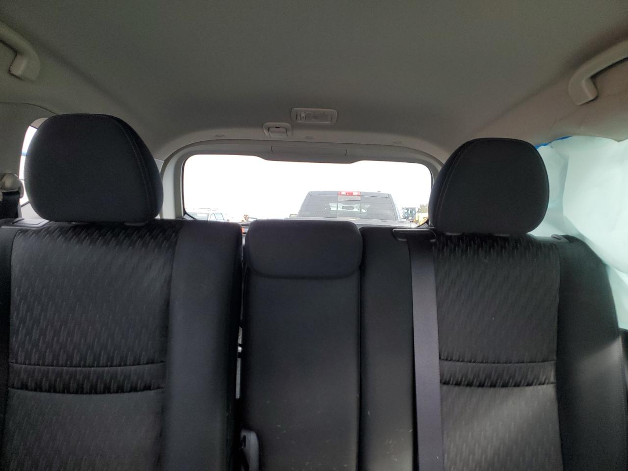 2019 Nissan Rogue - Image 10