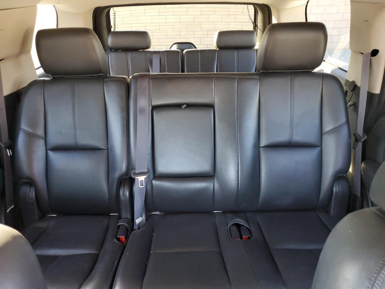 2012 Chevrolet Tahoe - Image 10