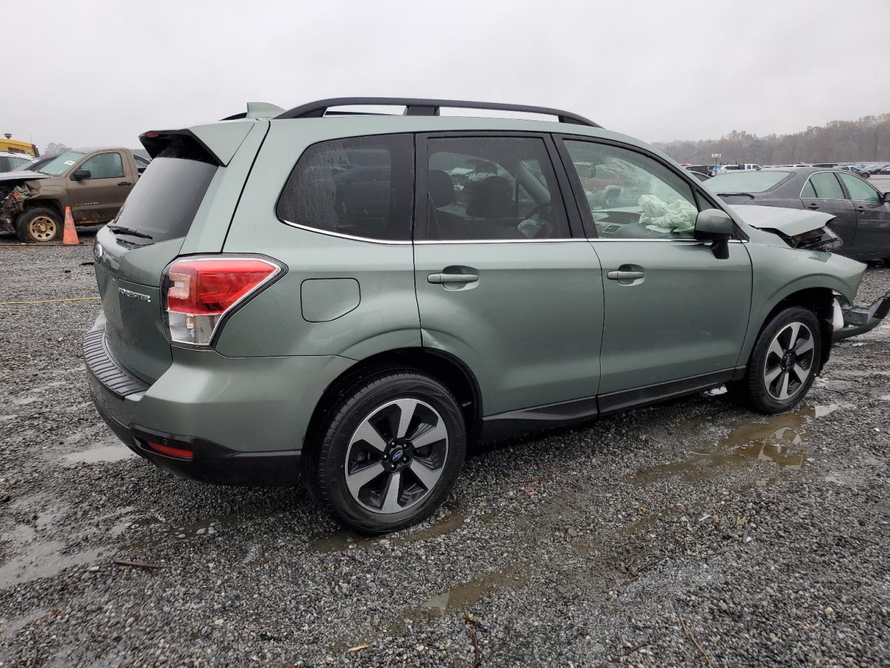 2018 Subaru Forester - Image 3