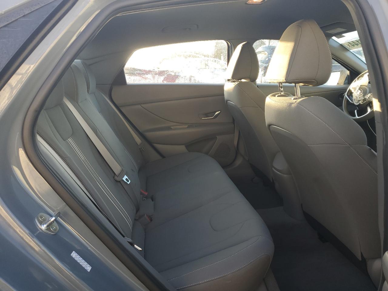 2021 Hyundai Elantra - Image 10