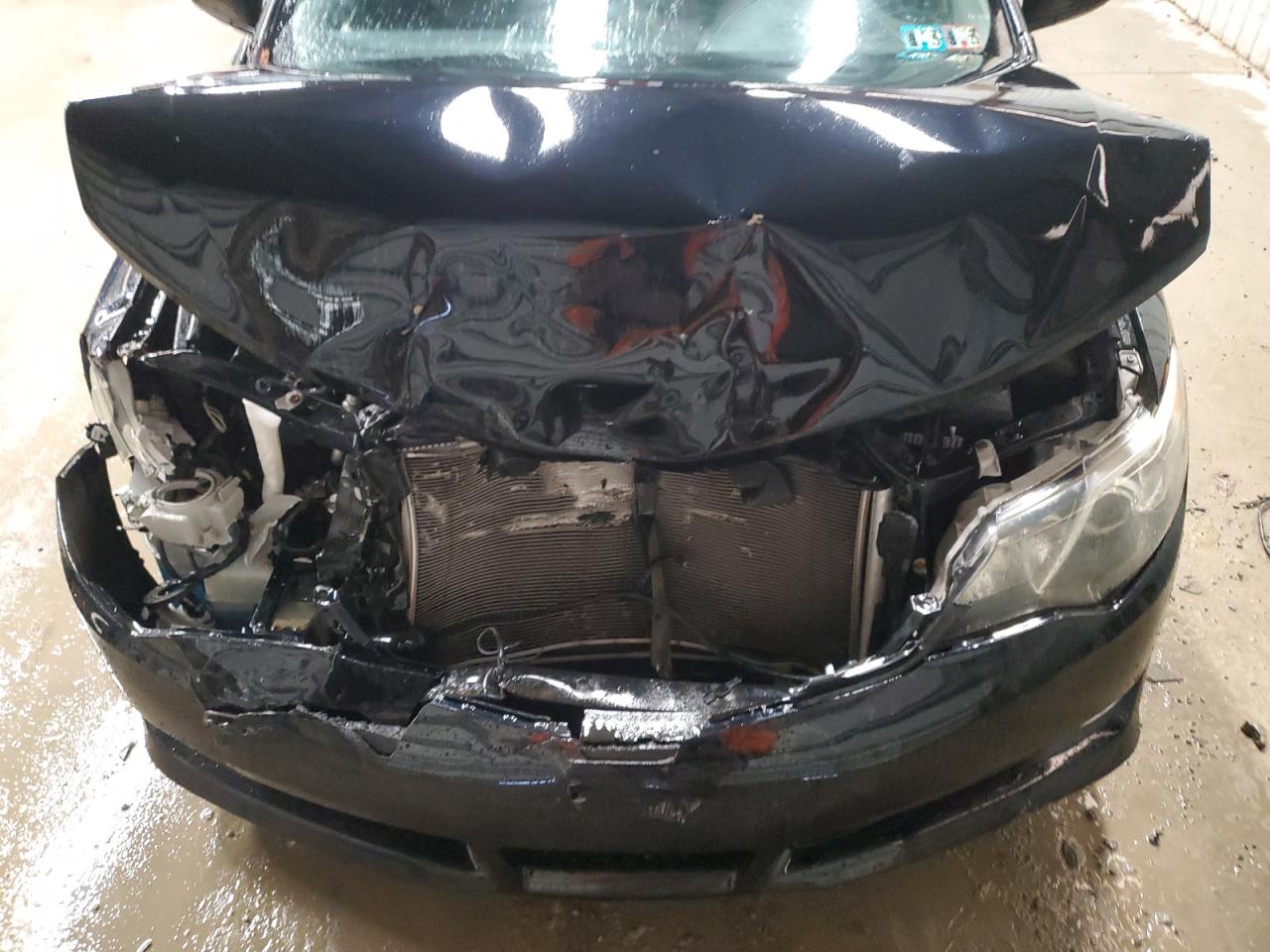 2014 Toyota Camry - Image 11