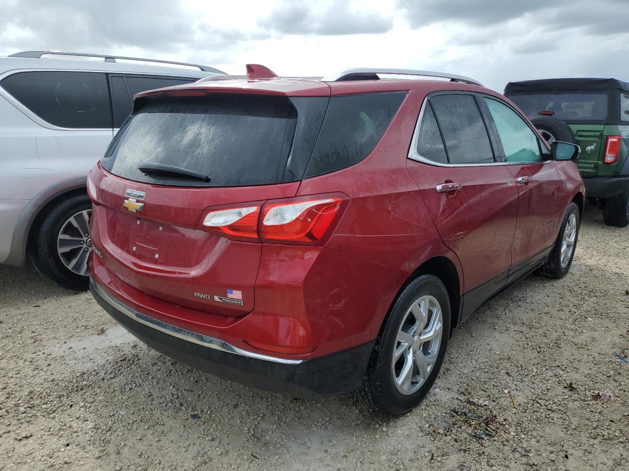 2018 Chevrolet Equinox - Image 3