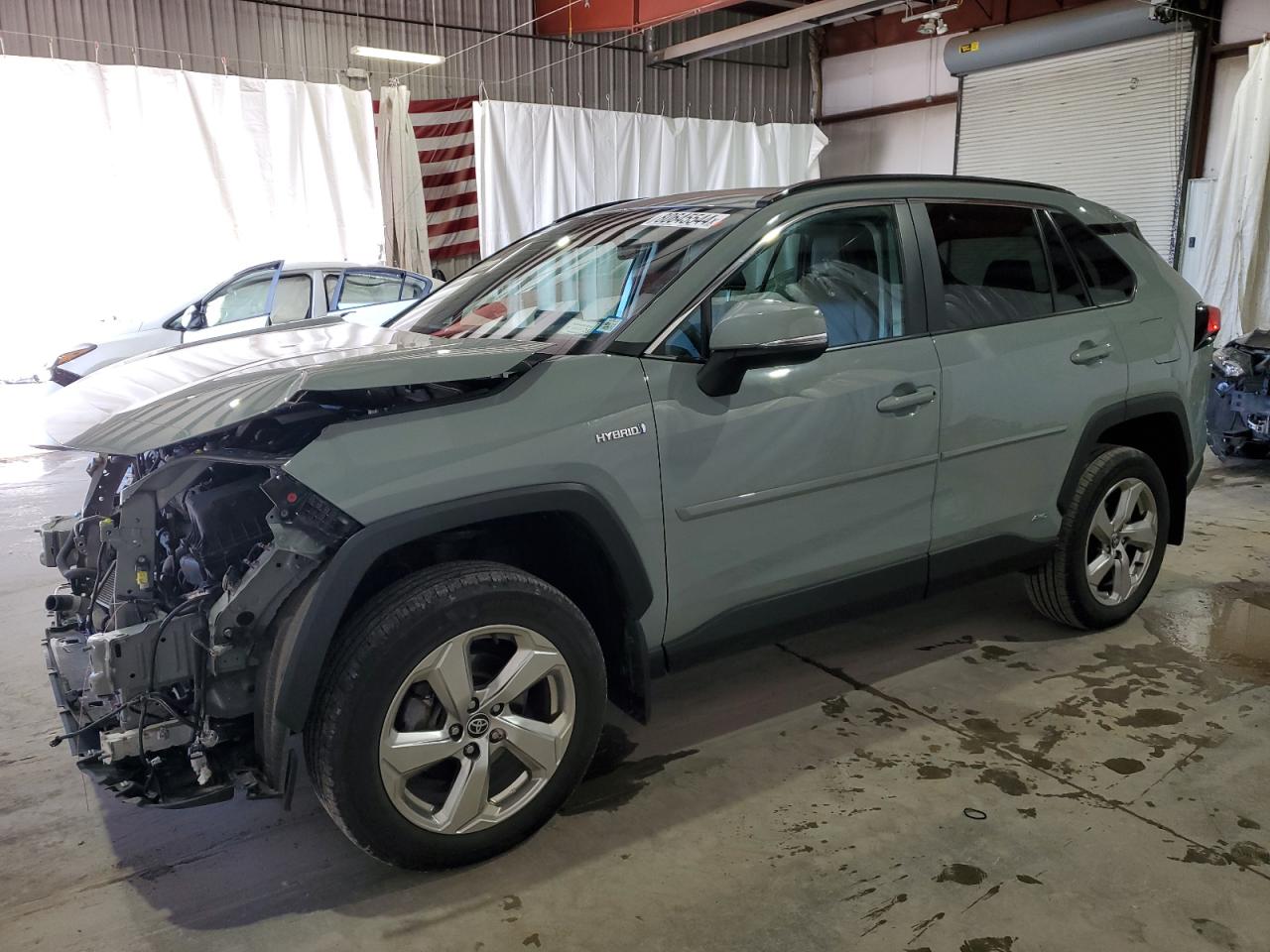 2021 Toyota RAV 4 - Image 1