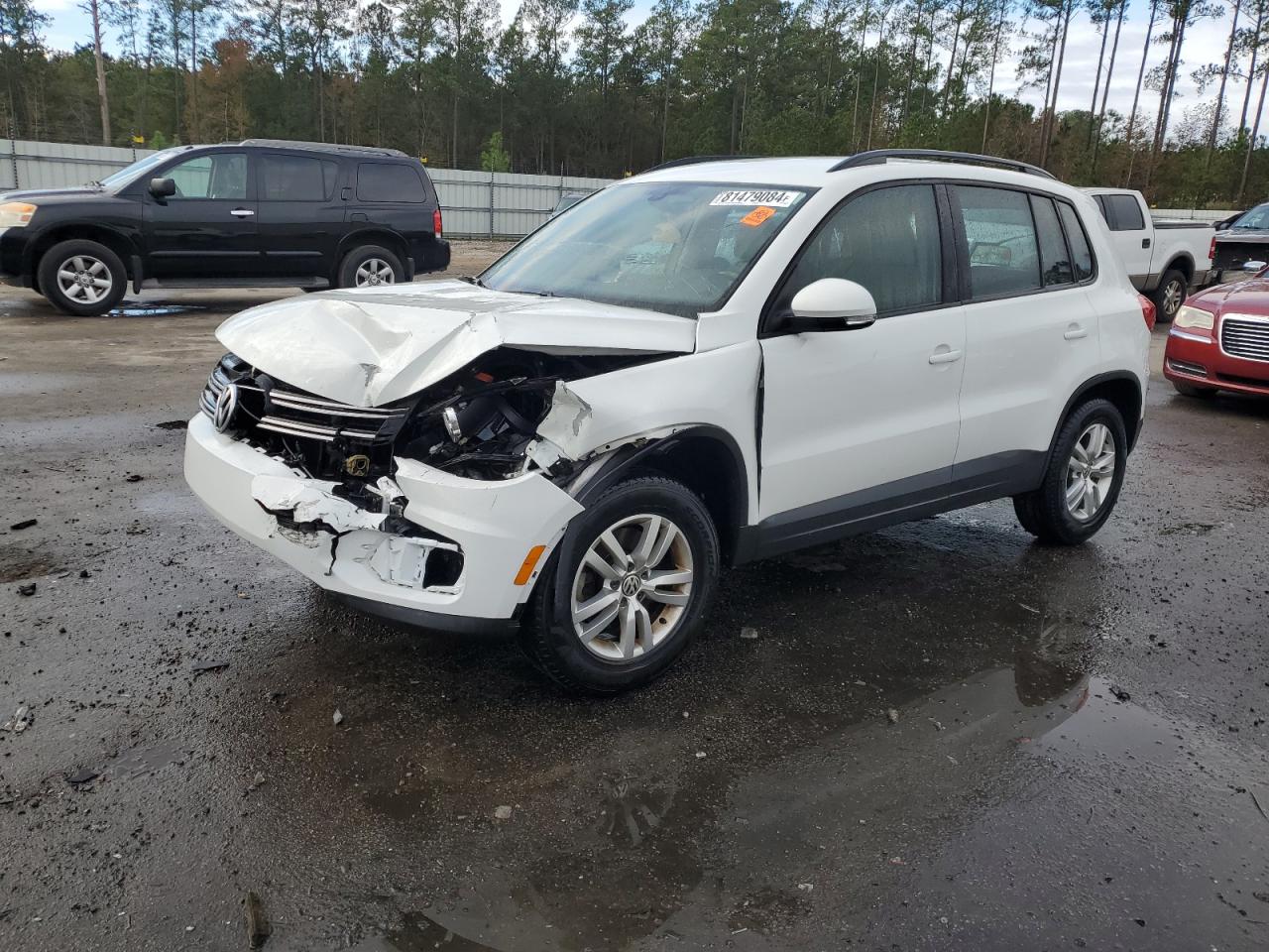 2017 Volkswagen Tiguan - Image 1