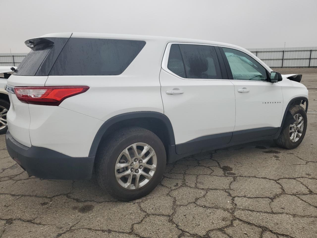 2019 Chevrolet Traverse - Image 3