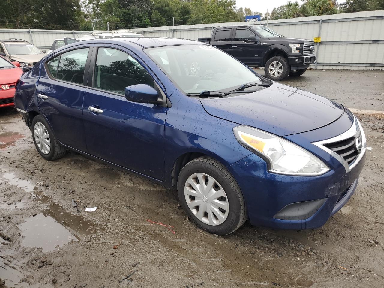 VIN 3N1CN7AP2JL864672 2018 NISSAN VERSA no.4