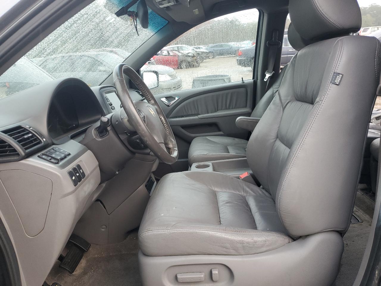 2009 Honda Odyssey - Image 7