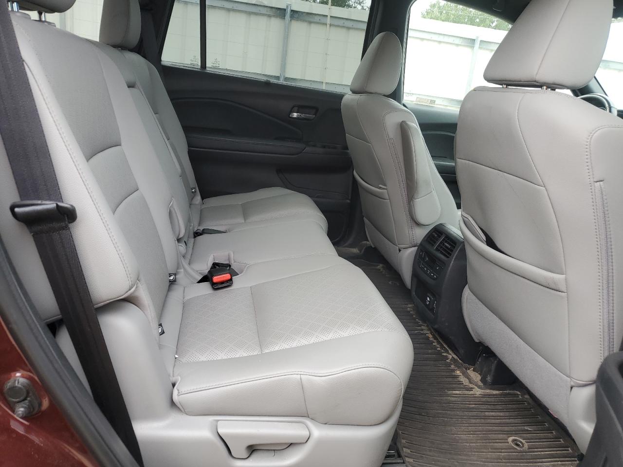 2019 Honda Passport - Image 10