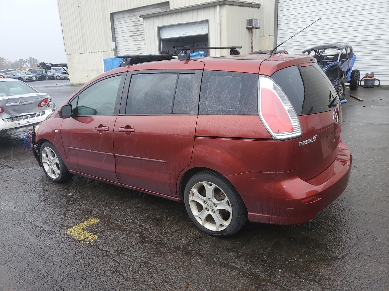 2009 Mazda 5 - Image 2