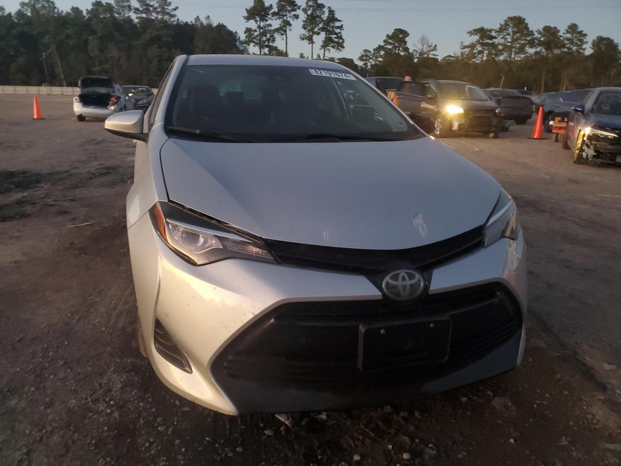 VIN 5YFBURHE7HP629516 2017 TOYOTA COROLLA no.5