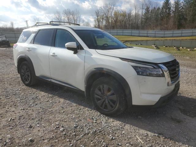  NISSAN PATHFINDER 2022 Белы