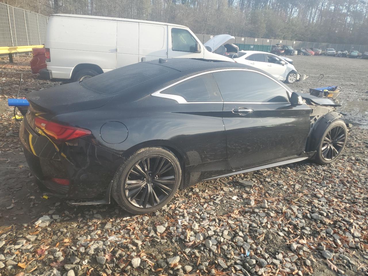 2017 Infiniti Q60 - Image 3