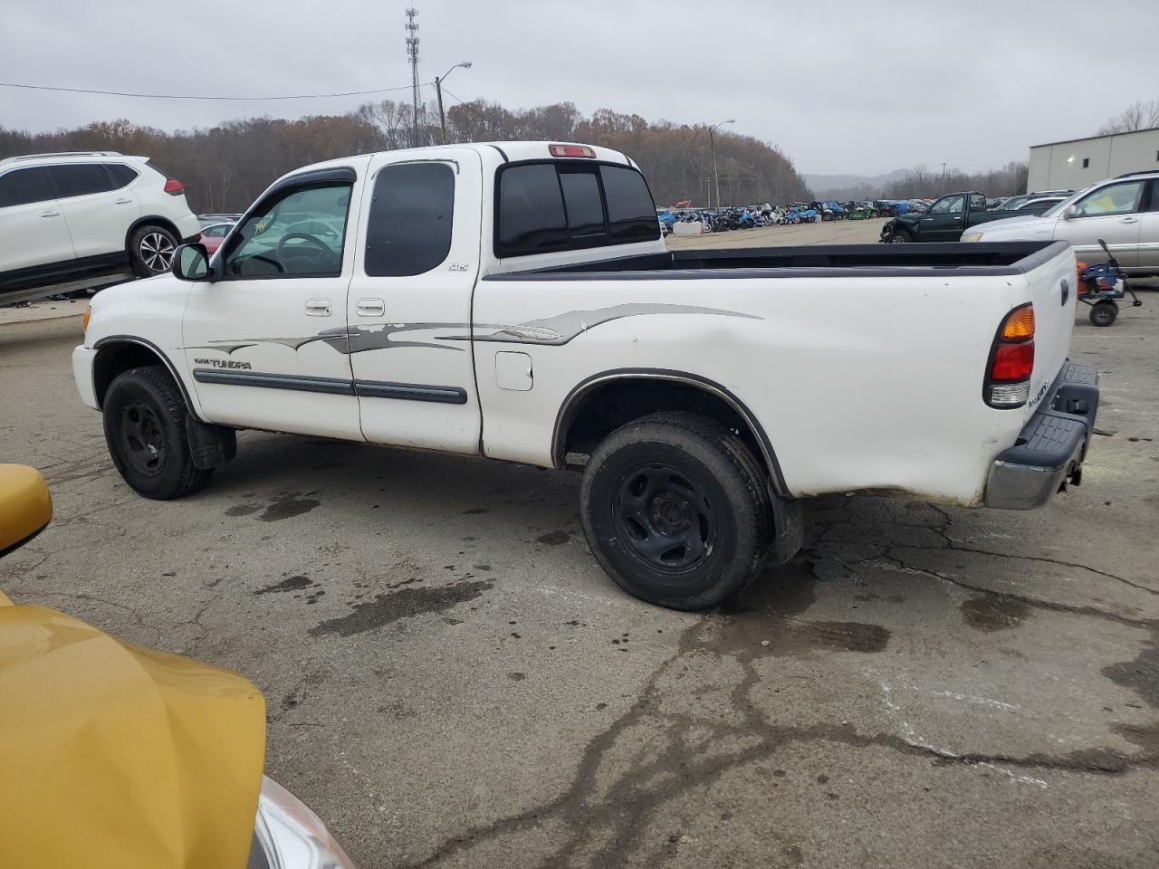 2003 Toyota Tundra - Image 2