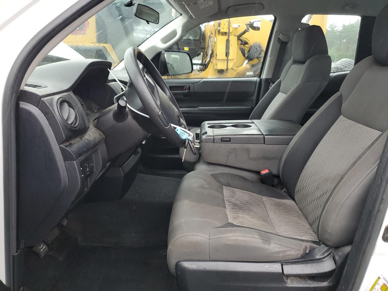 2017 Toyota Tundra - Image 7