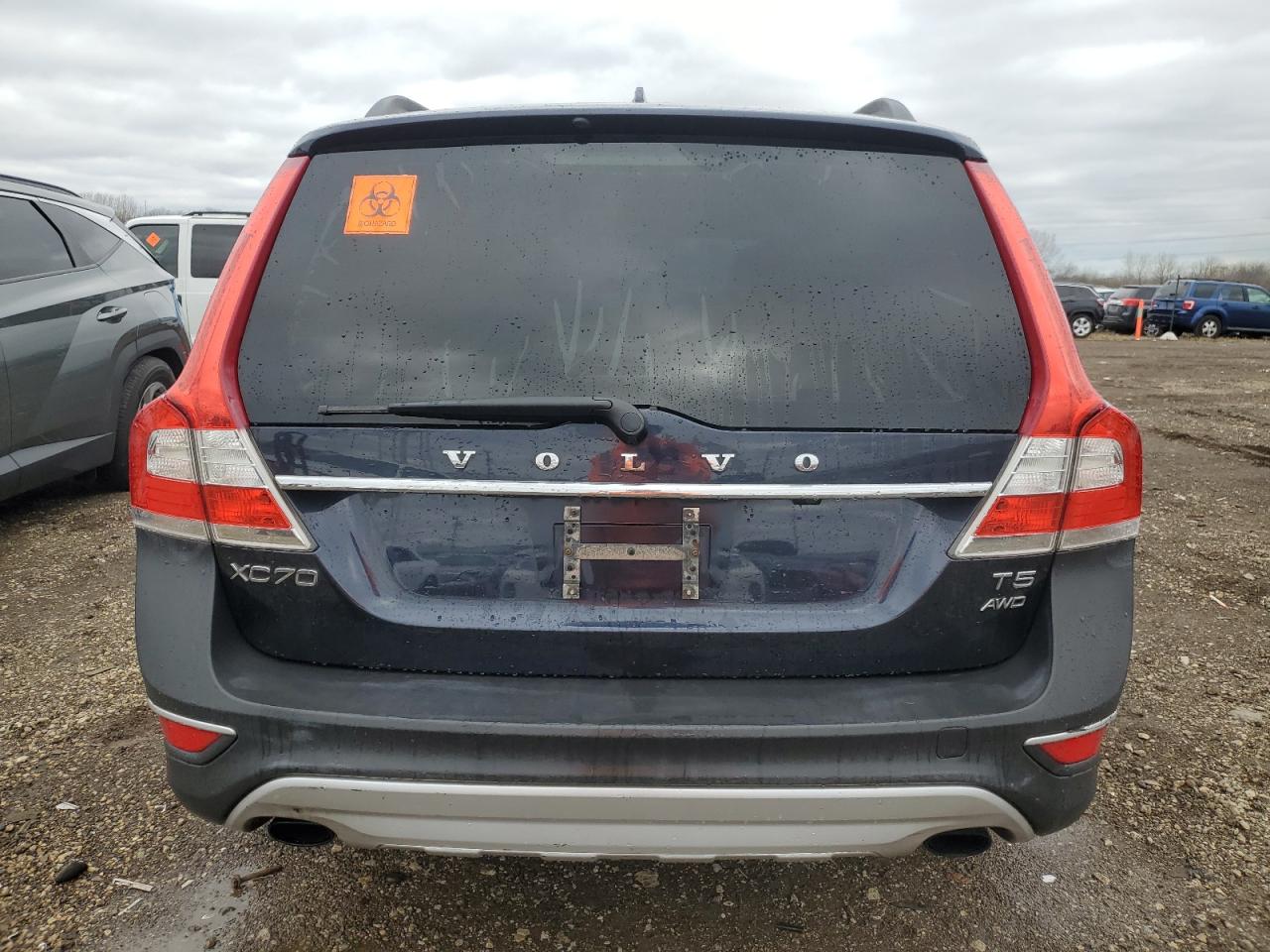2016 Volvo XC70 - Image 6