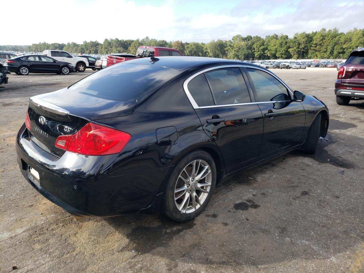 2013 Infiniti G - Image 3