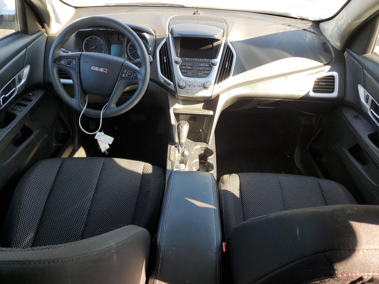 2017 GMC Terrain - Image 8