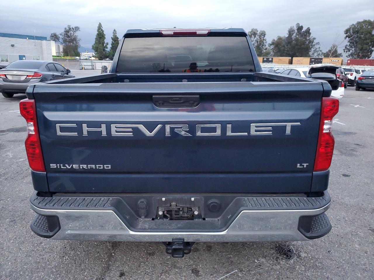 2022 Chevrolet Silverado - Image 6