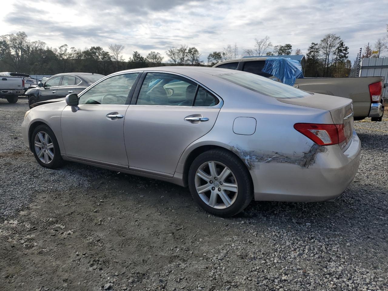 2007 Lexus ES - Image 2