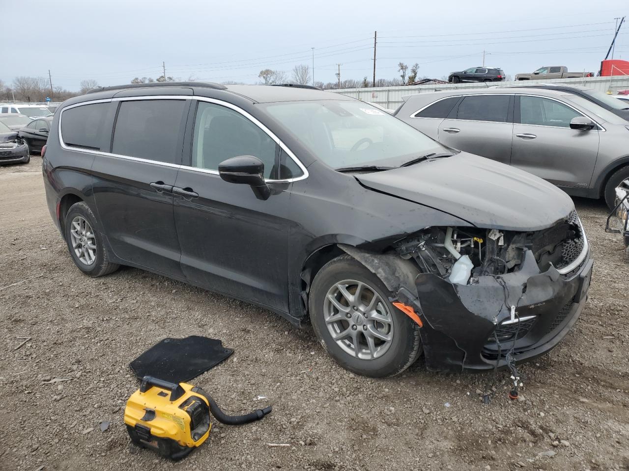 2021 Chrysler Pacifica - Image 4