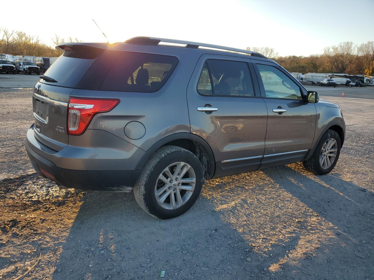 2013 Ford Explorer - Image 3