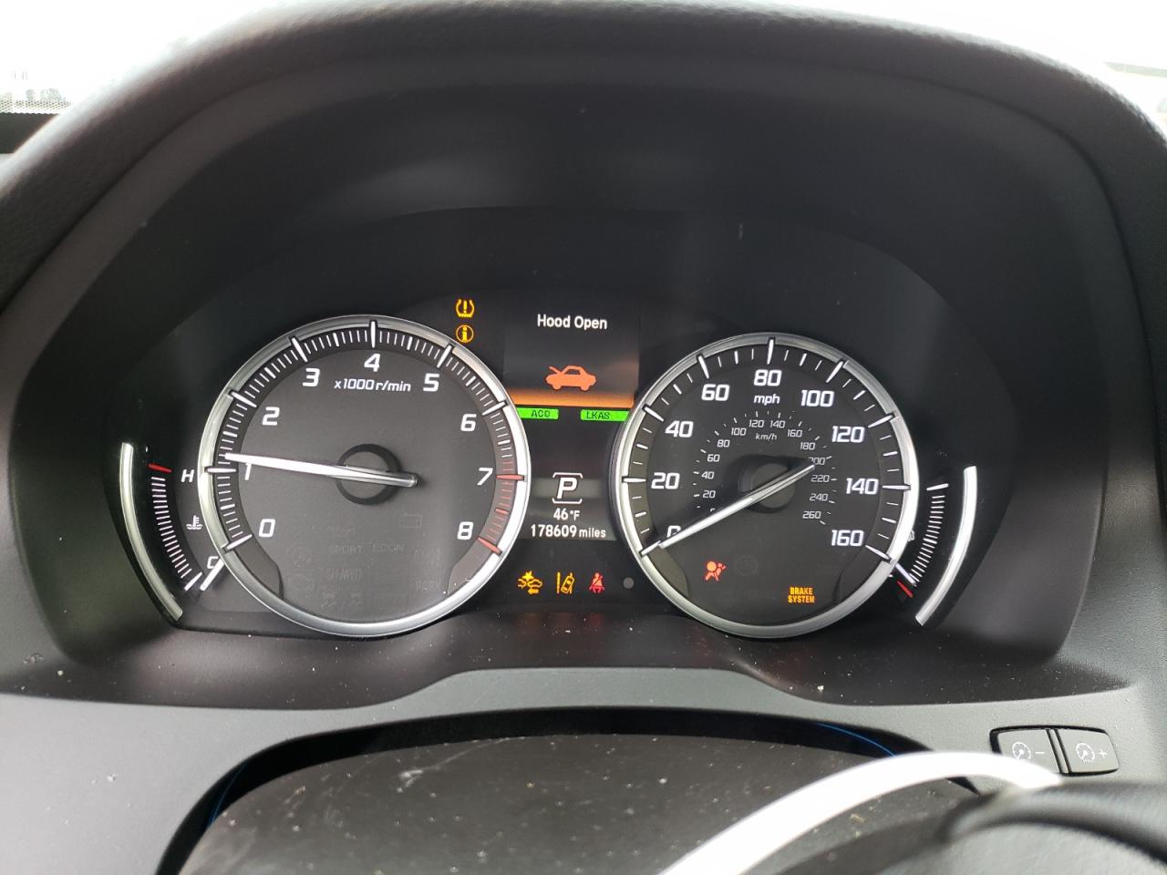 2017 Acura MDX - Image 9
