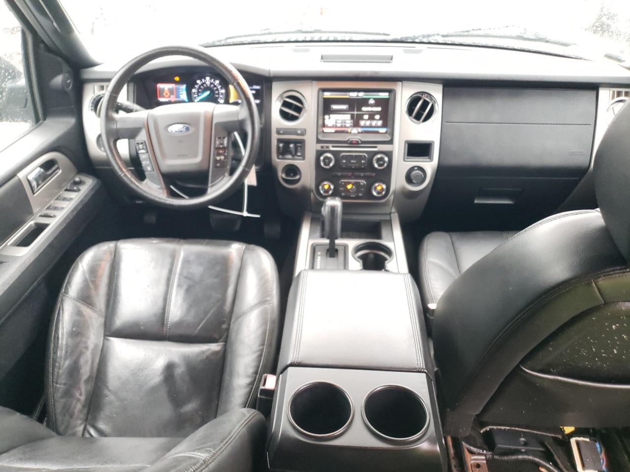 2015 Ford Expedition - Image 8