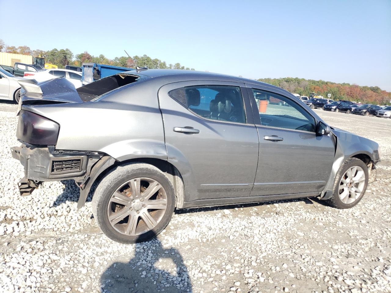 2013 Dodge Avenger - Image 3