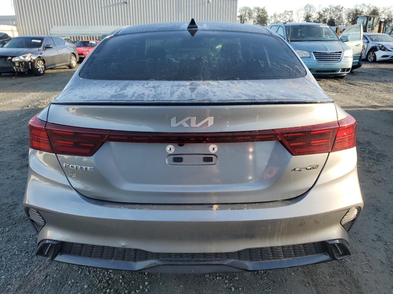 2024 Kia Forte - Image 6