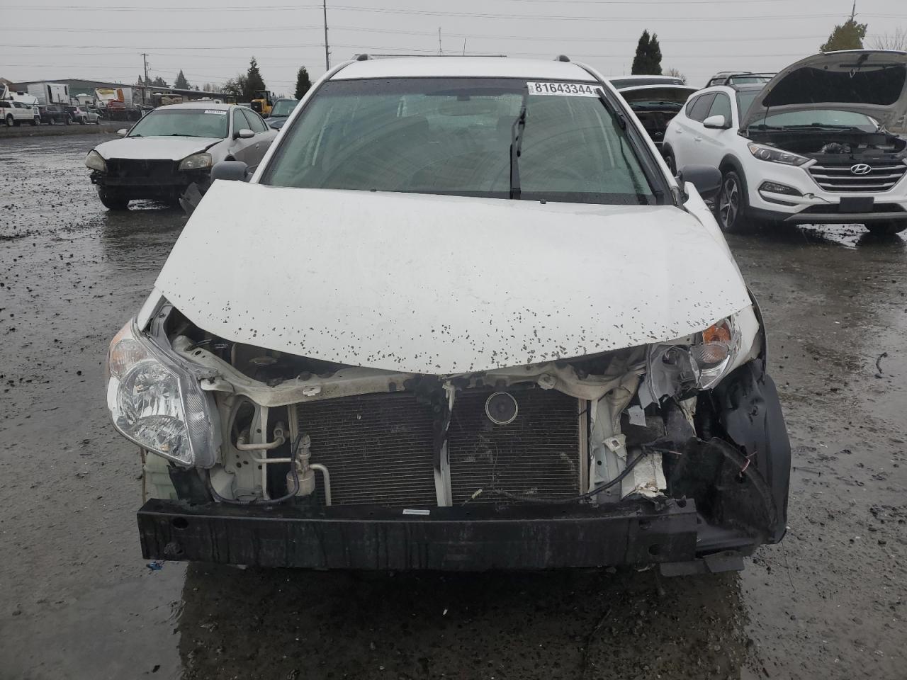 2006 Pontiac Vibe - Image 5