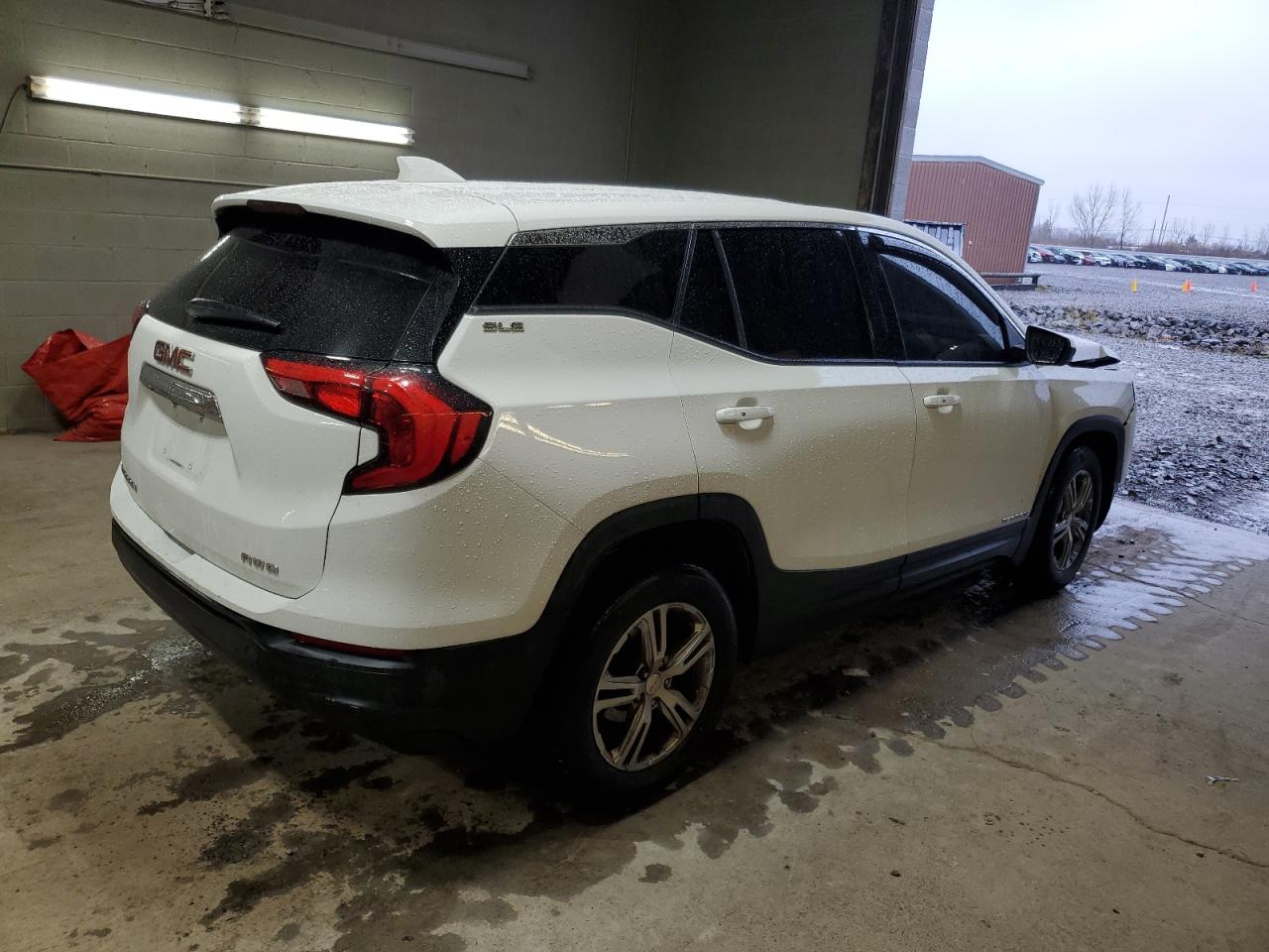 2018 GMC Terrain - Image 3
