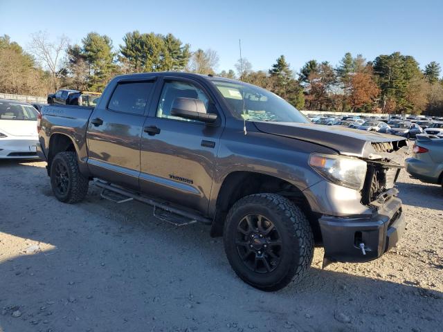  TOYOTA TUNDRA 2016 Серый