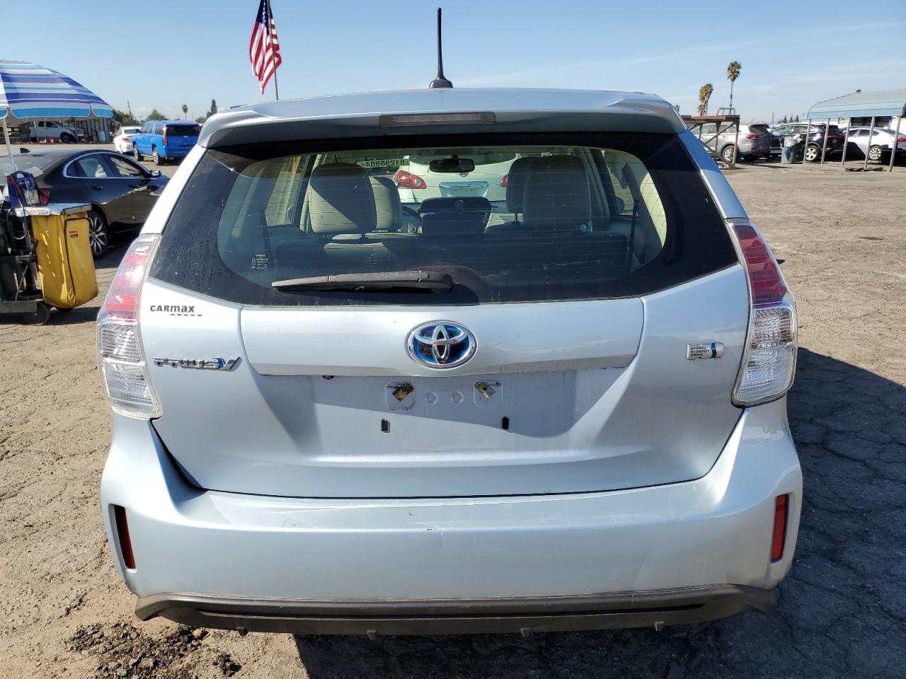 2015 Toyota Prius - Image 6