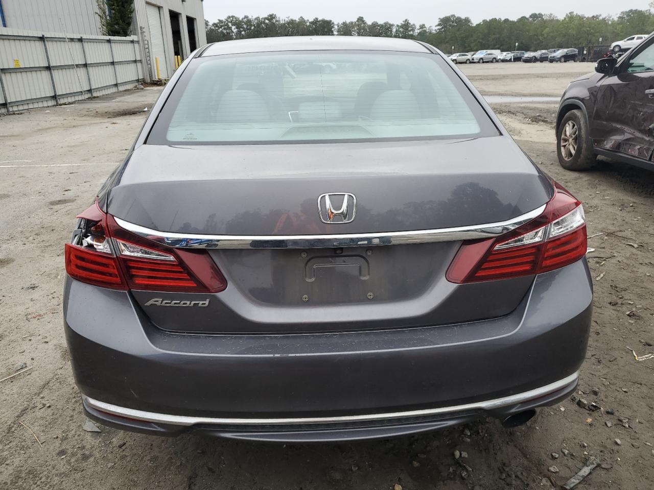 2017 Honda Accord Lx VIN: 1HGCR2F37HA020849 Lot: 81312494