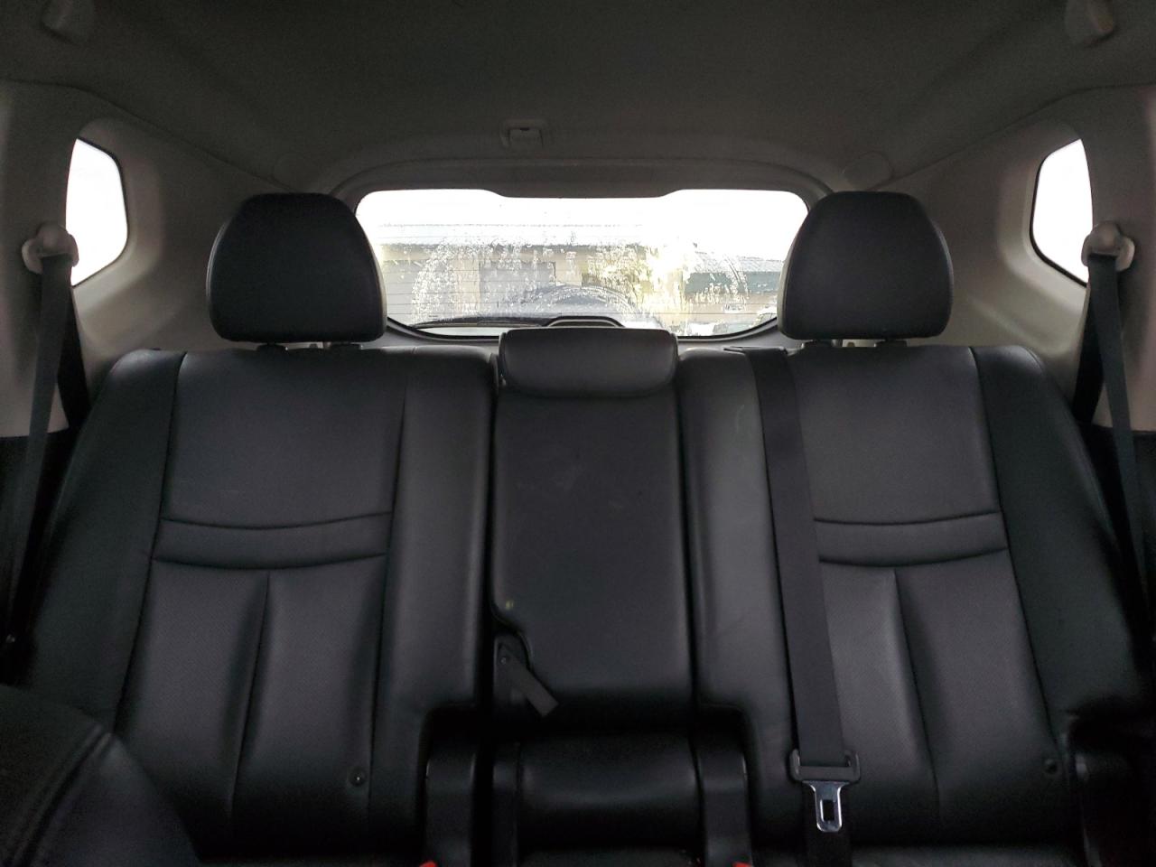 2014 Nissan Rogue - Image 10