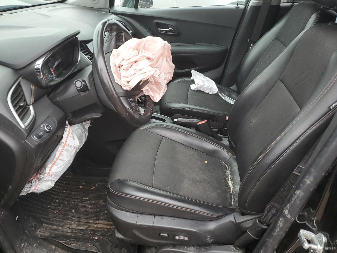 2020 Chevrolet Trax - Image 7