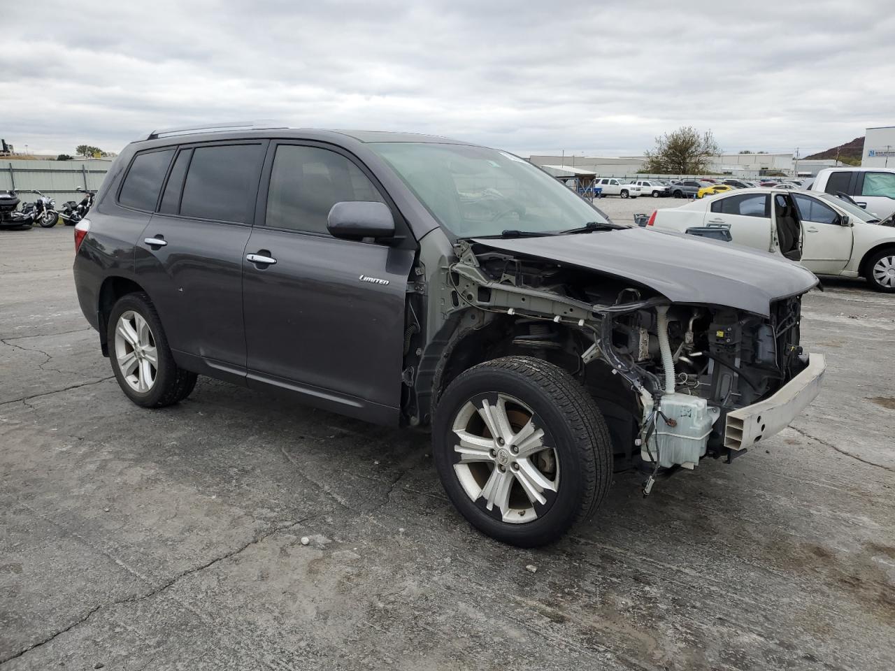 2010 Toyota Highlander - Image 4