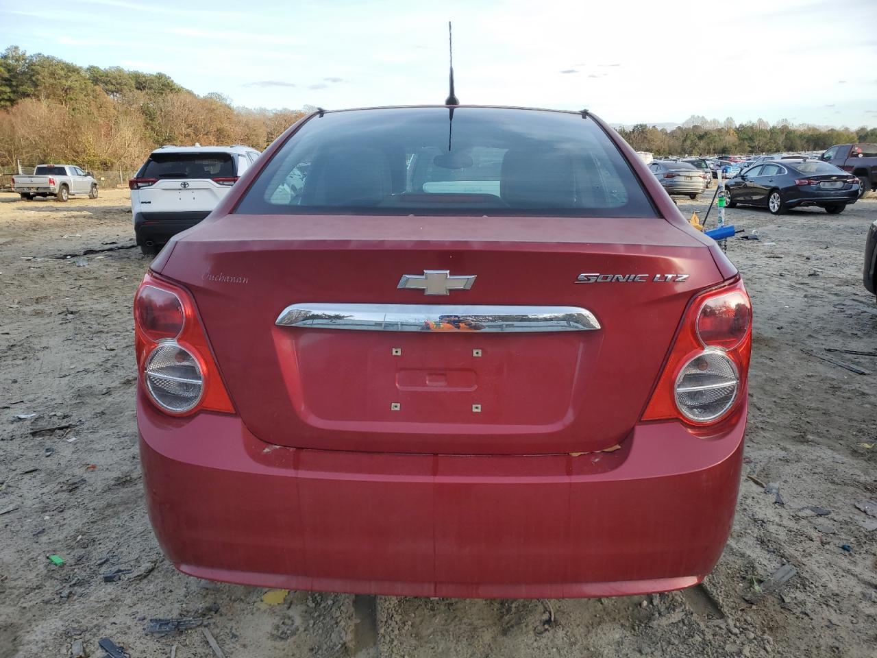 2012 Chevrolet Sonic - Image 6