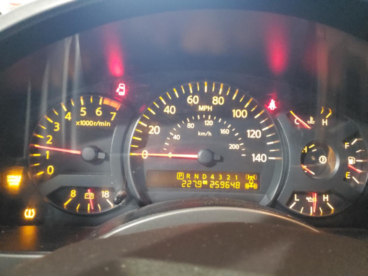2006 Nissan Titan - Image 9