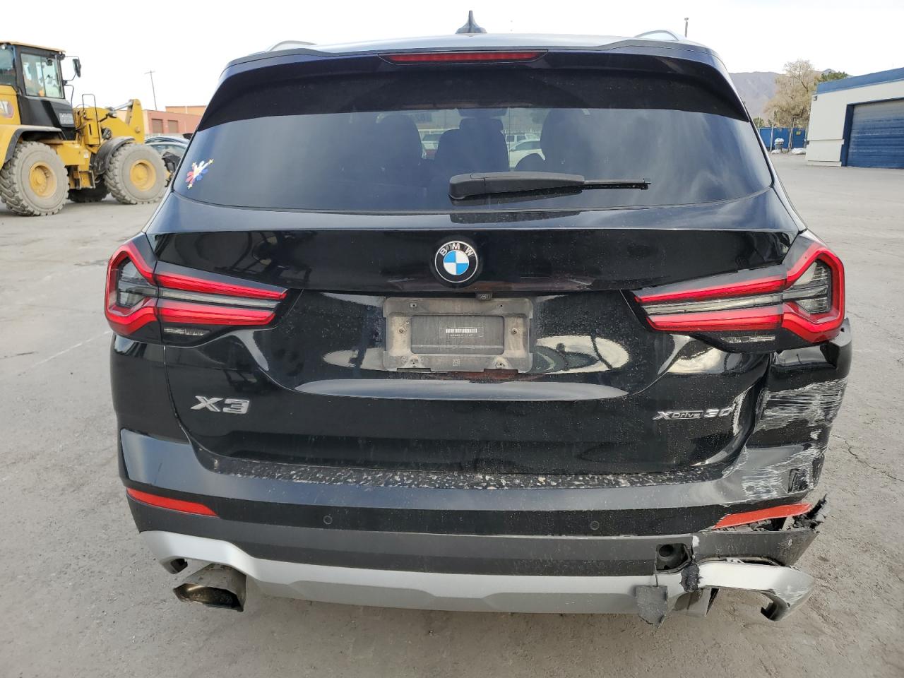 VIN 5UX53DP0XN9J17628 2022 BMW X3 no.6