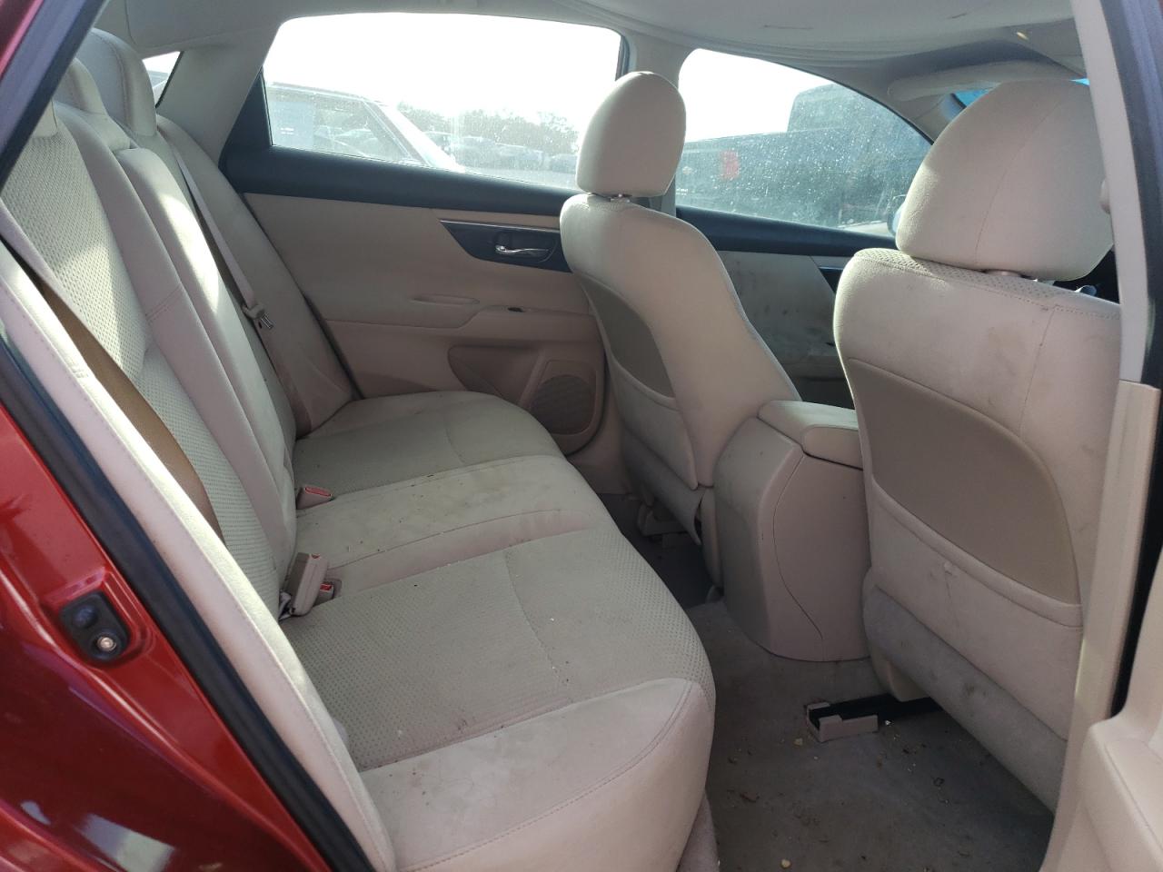 2014 Nissan Altima - Image 10