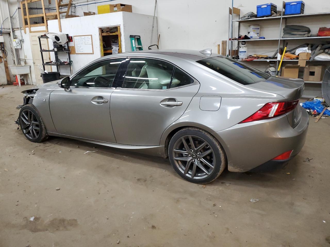 2015 Lexus IS - Image 2