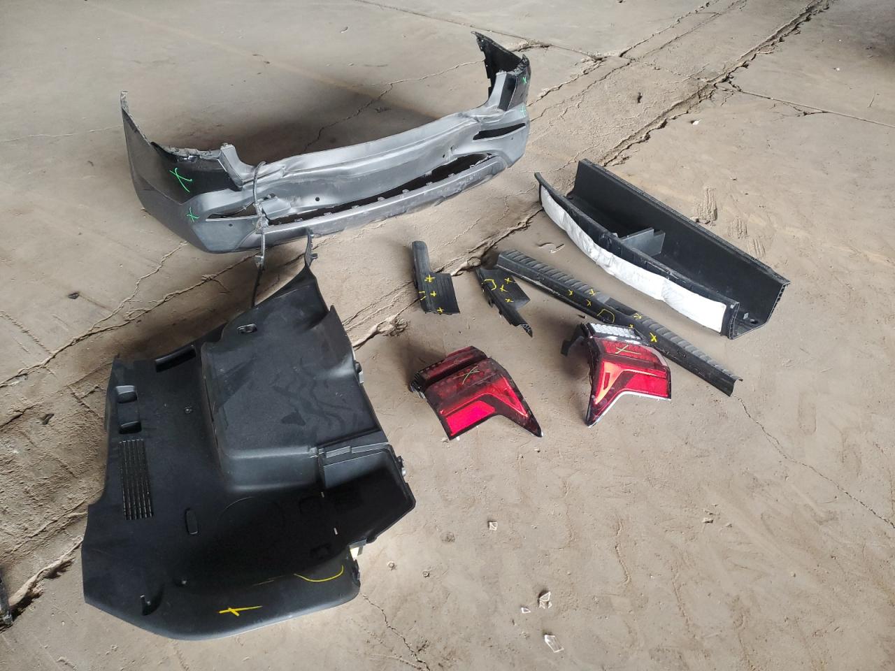 2022 Kia Sorento - Image 13