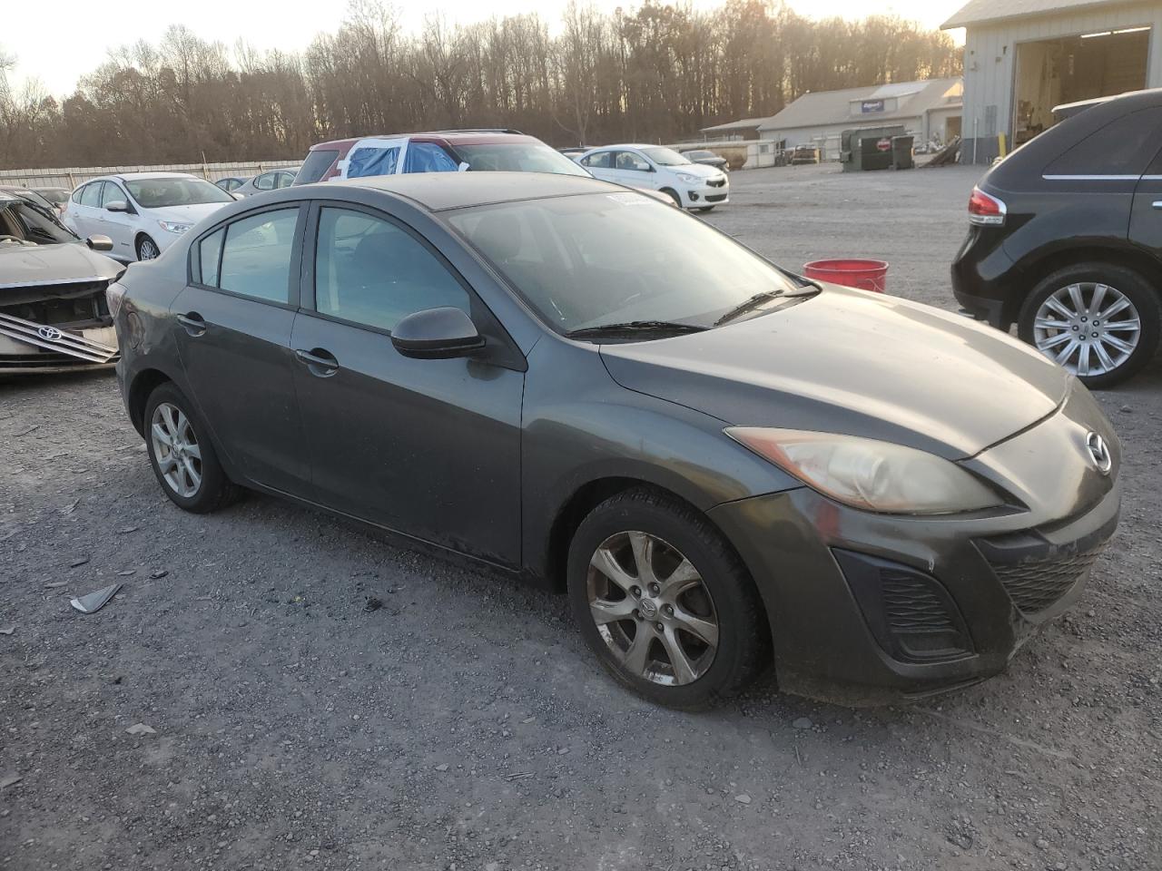 2010 Mazda 3 - Image 4