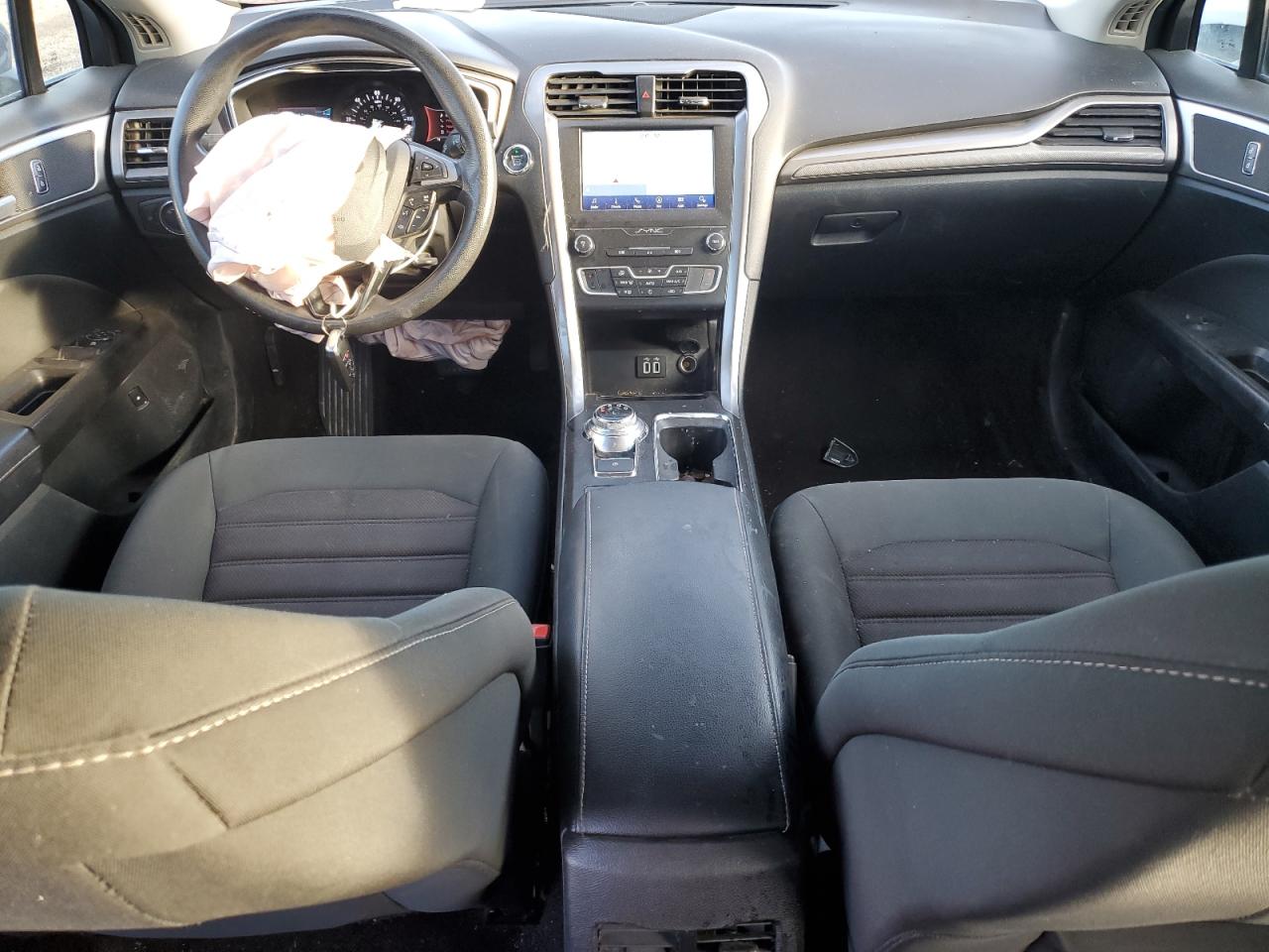 2019 Ford Fusion - Image 8